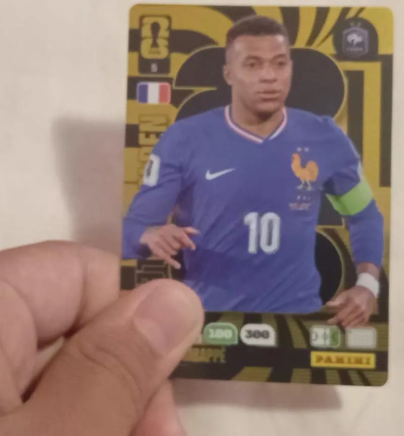 Carte Kylian Mbappé Adrenalinx l originale 3
