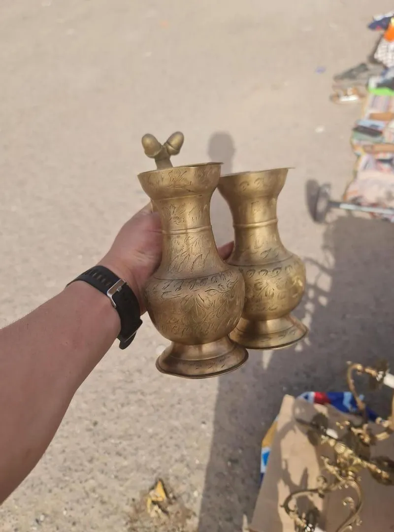 Lustres et chandeliers en cuivre traditionnels et antiquités marocaines