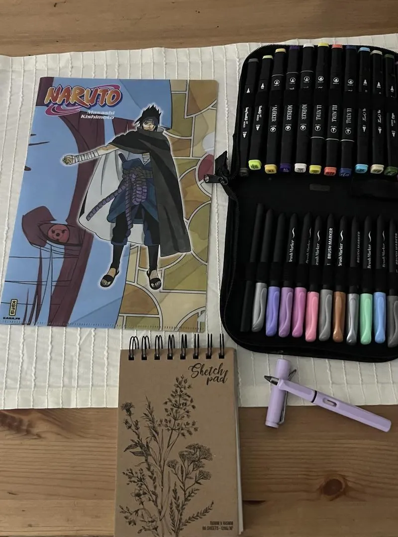 Pack dessin feutre crayon cahier et pochette