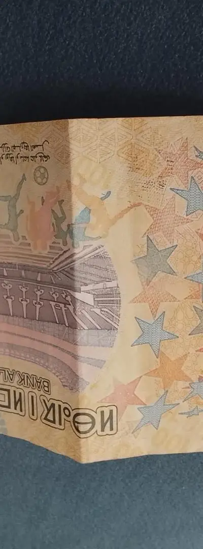 100 Dirham pour les collectionneurs