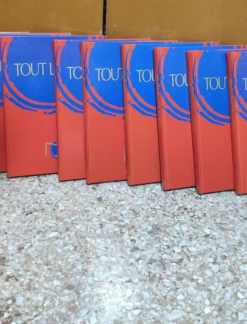 Encyclopédie à vendre