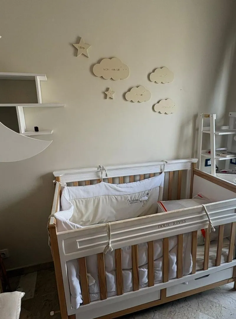 Chambre complète bébé – Style bois & blanc