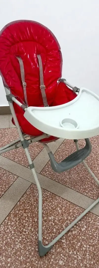 Chaise longue pour bébé