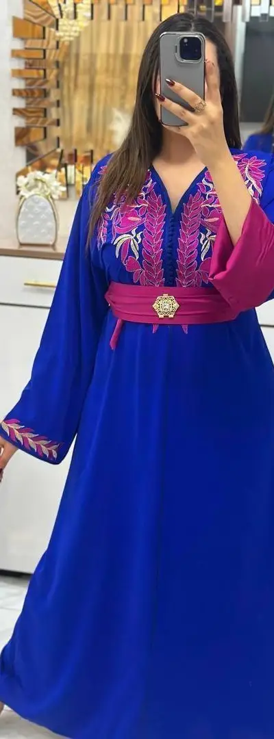 Caftan marocain chic et moderne pour femmes