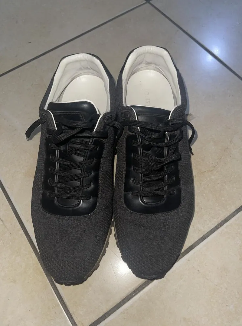 Chaussures Louis Vuitton Taille 43
