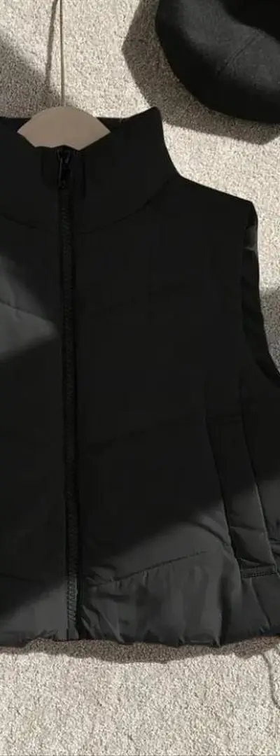Gilet matelassé élégant pour femme, noir - Chaud pour l'hiver, neuf