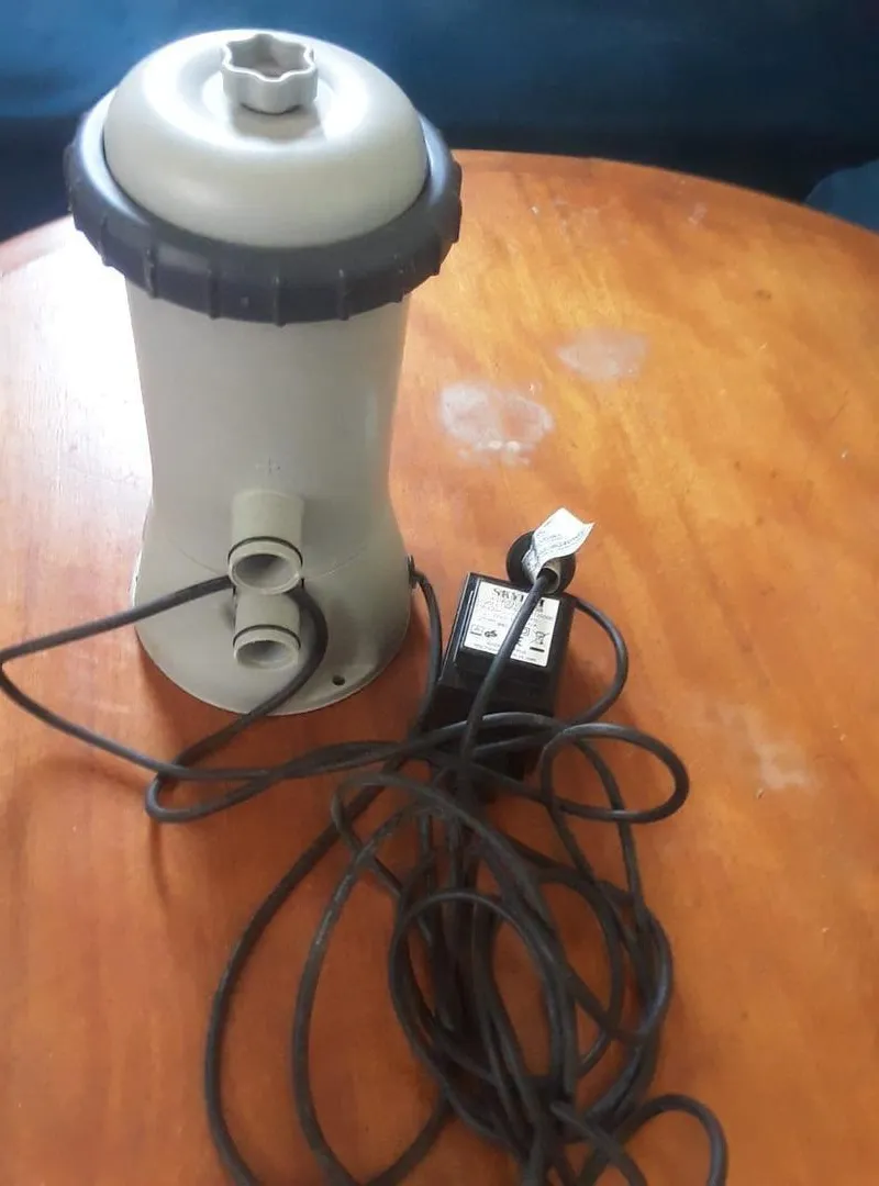 Pompe de filtration de piscine neuve