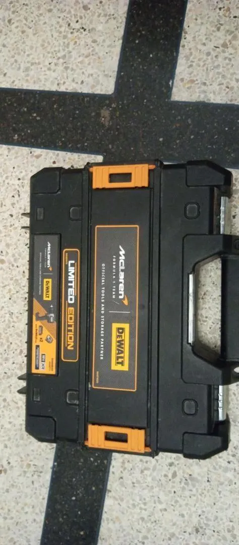 Visseuse à chocs ultra compacte XR