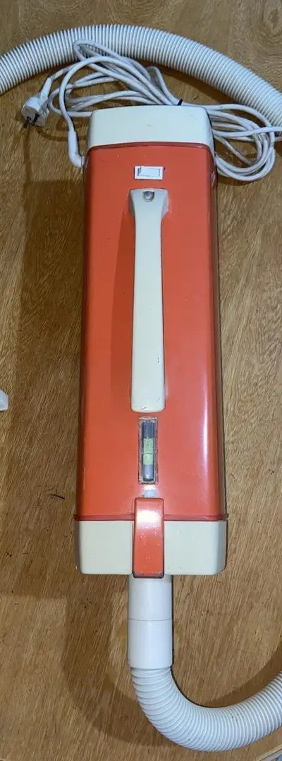 Aspirateur (importé de l'étranger)