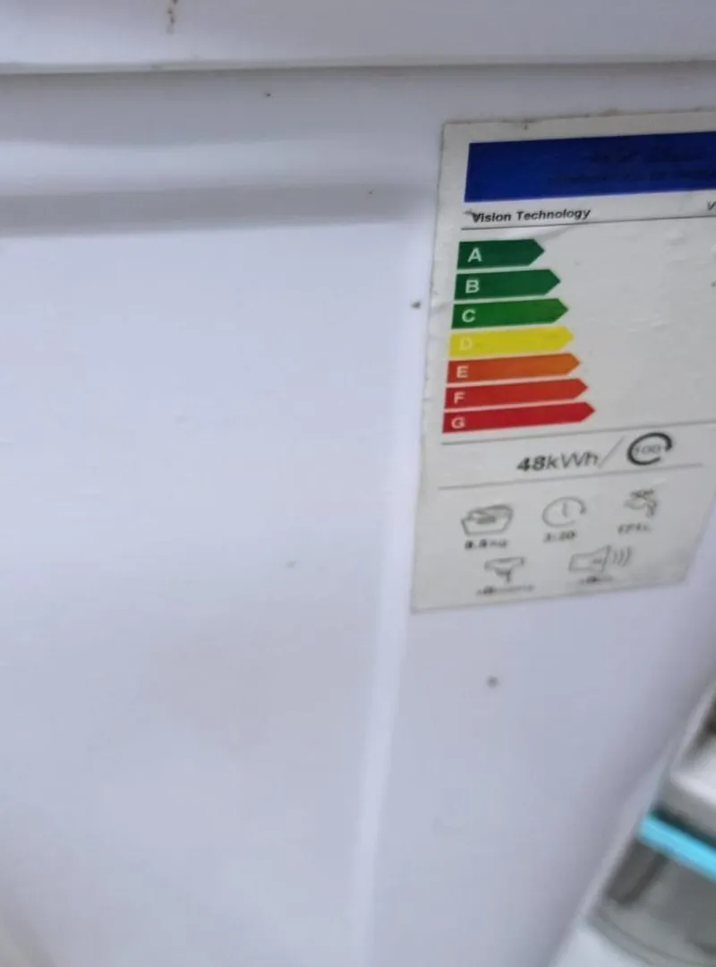 Machine à laver utilisée 3 fois