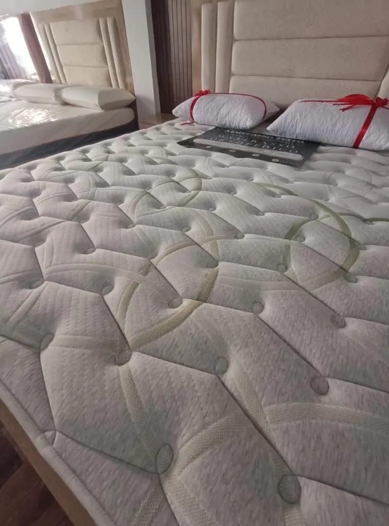 Matelas origine Italie mousse