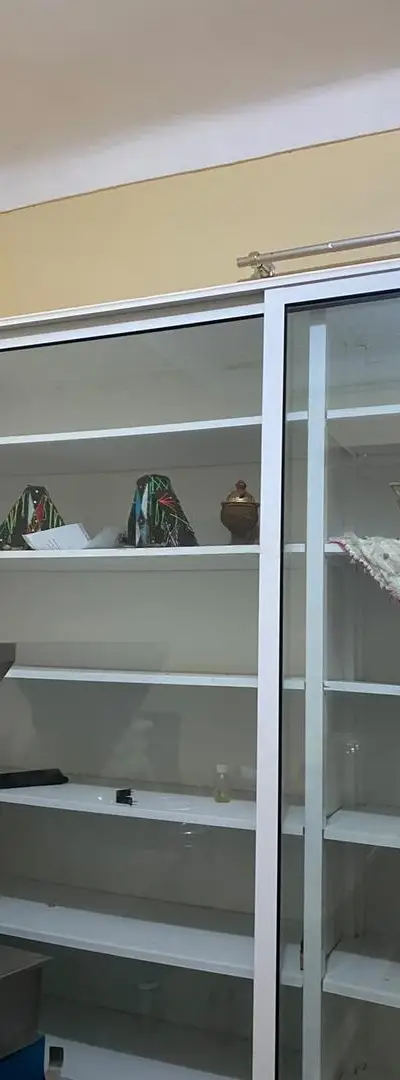 Vitrine en aluminium