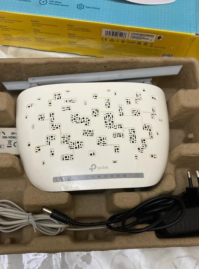 Routeur TP-Link 300Mbps WiFi ADSL2