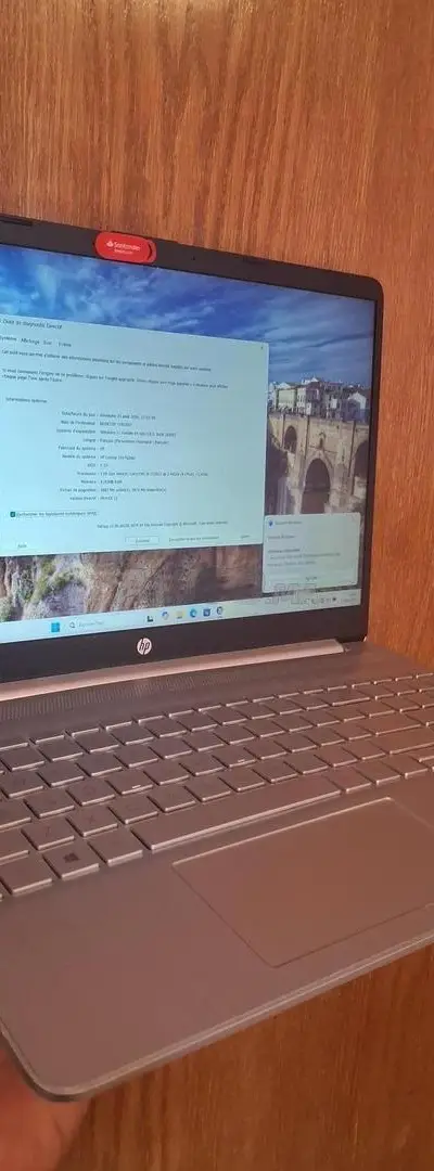 PC portable HP Laptop 15s i5 11ème 512/8