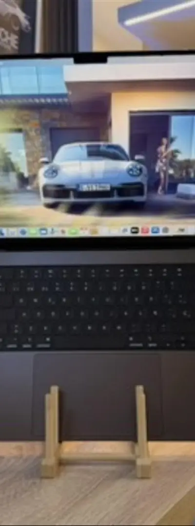 MacBook Pro 16” 2024|M3 PRO| 18Go | 1To (Officiel)