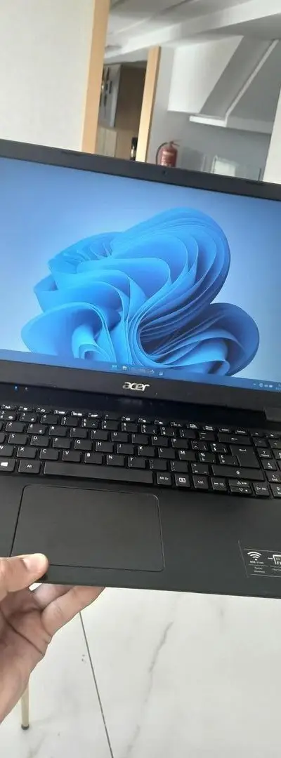 PC Acer i5 10ème Gén 12Go RAM