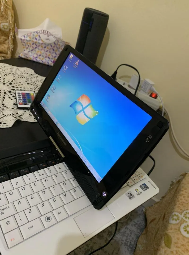 Mini PC portable tactile