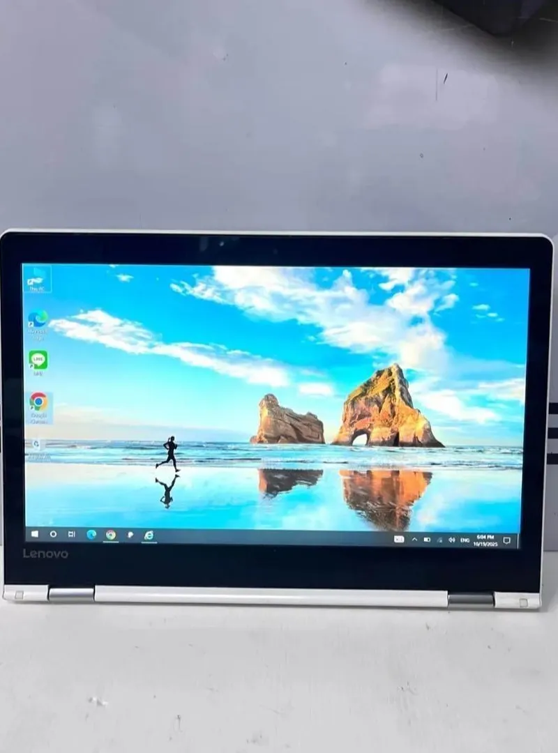 Lenovo Yoga Tactile 6ème Génération RAM 8 Go Disque SSD