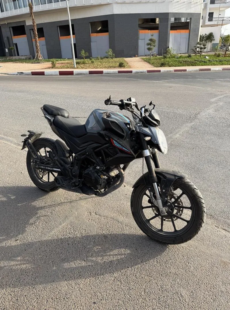 Moto cr50