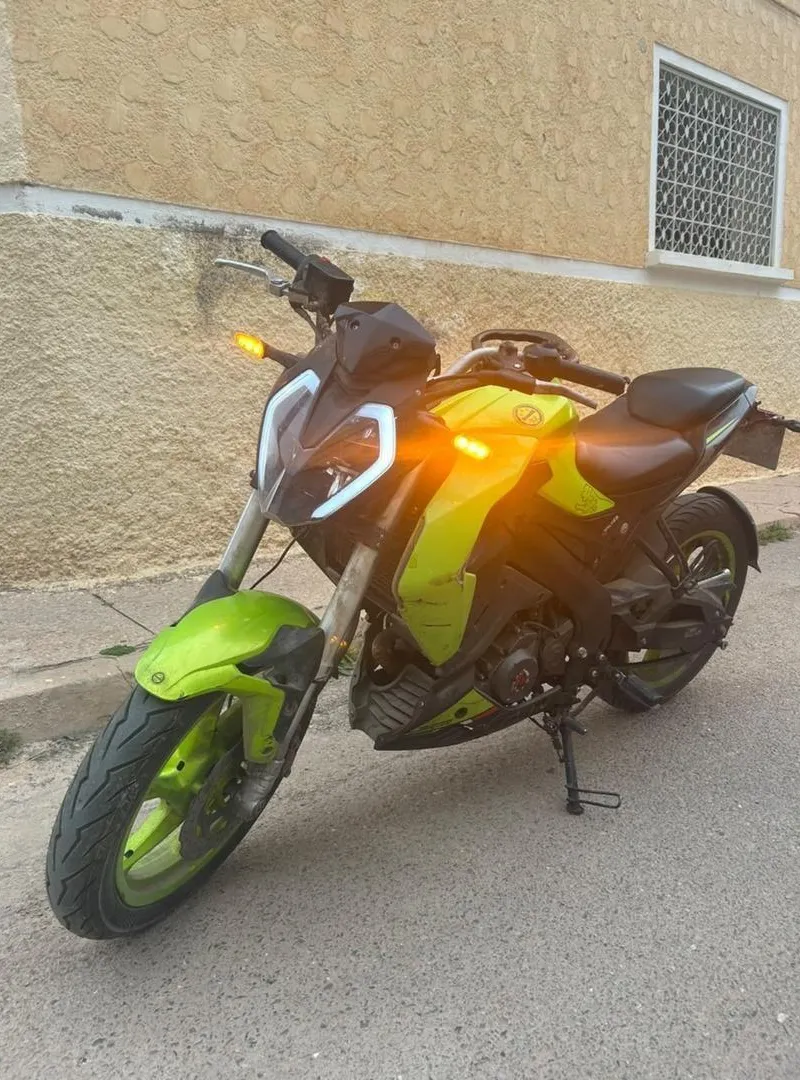 Benelli 180S 2022 - 30.000 km - Ligne SC Project
