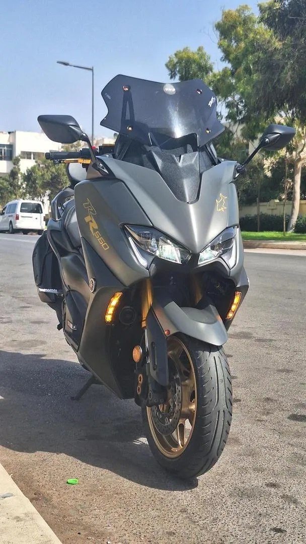 Yamaha TMAX 560