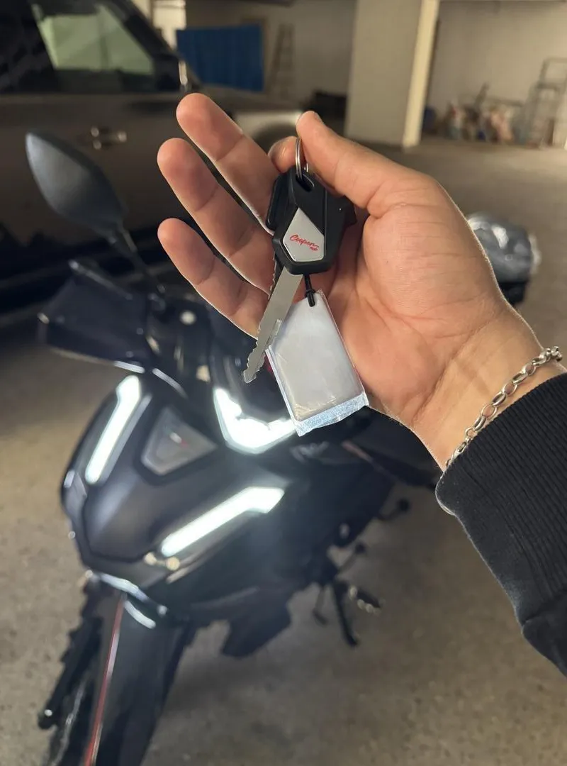 Moto Sh Ayron