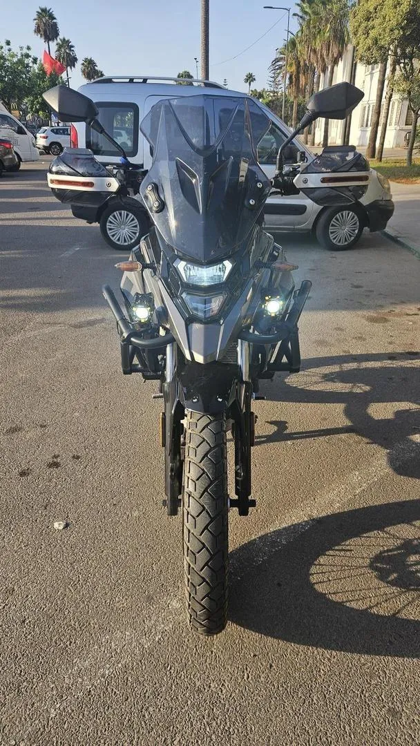 SYM NHT 200 à vendre