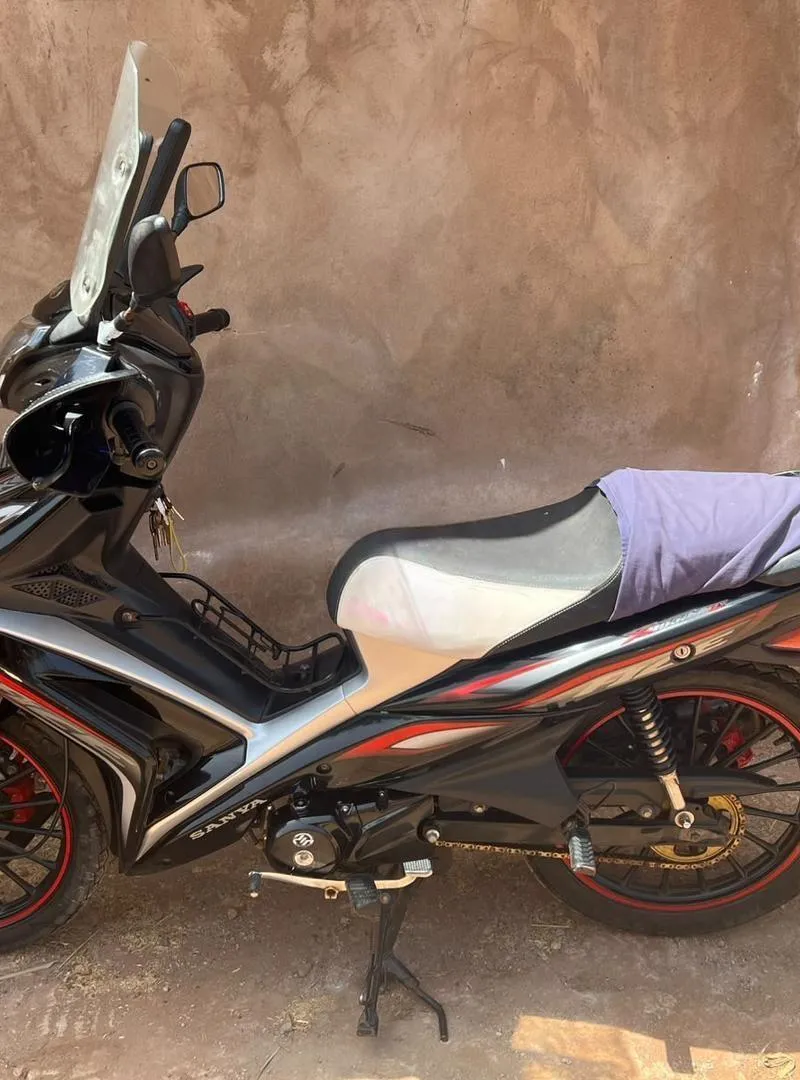 Moto à vendre 2024 Casablanca 105000