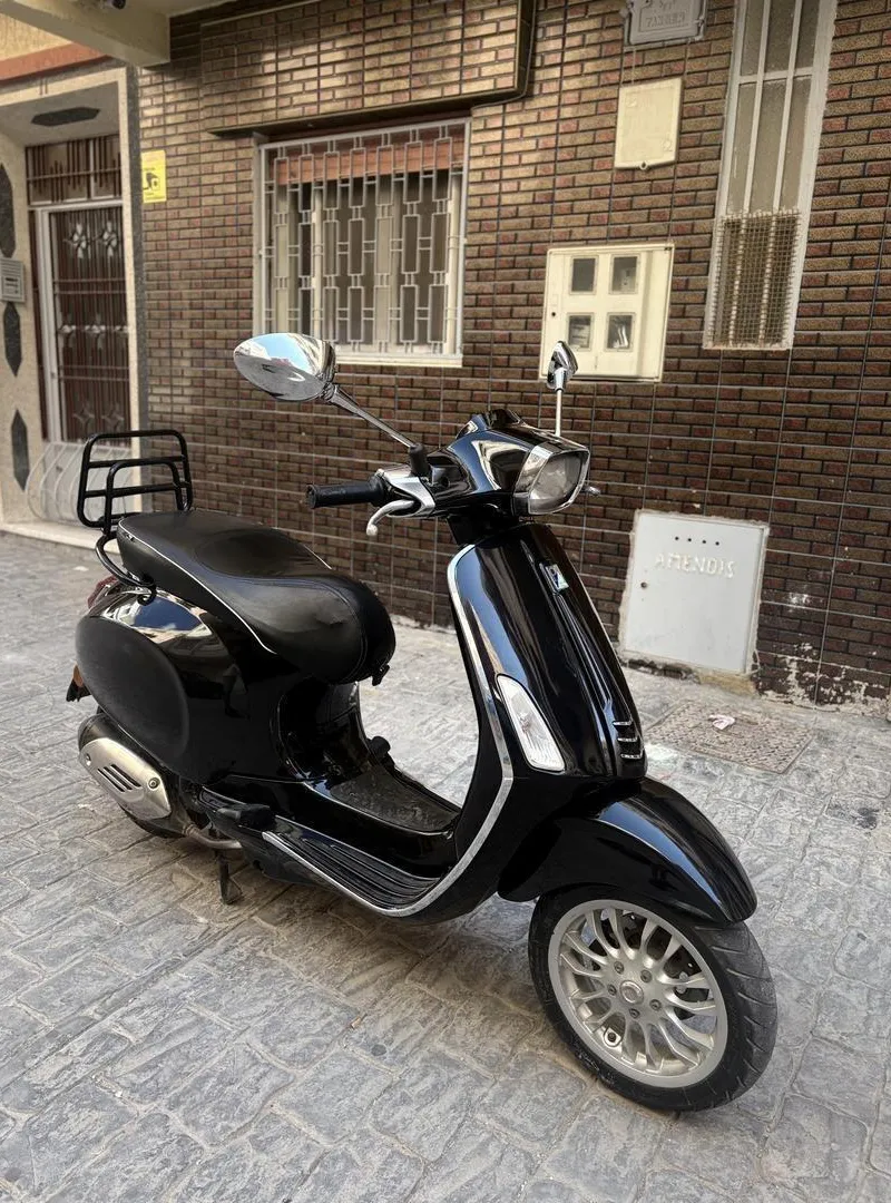 Scooter Vespa 50, 4 temps