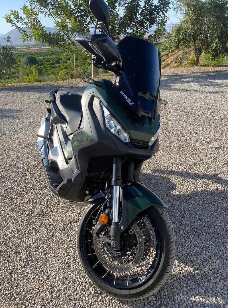 Honda XADV 750