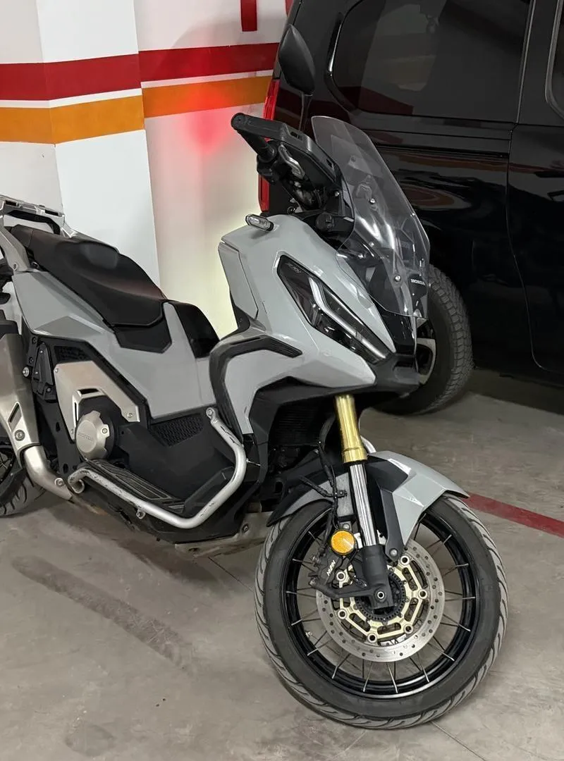 Honda XADV 750