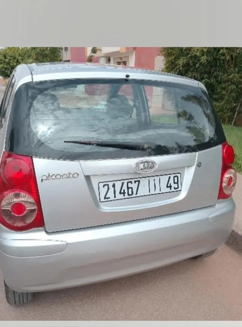 Kia Picanto Essence Manuelle 2010 à Oujda