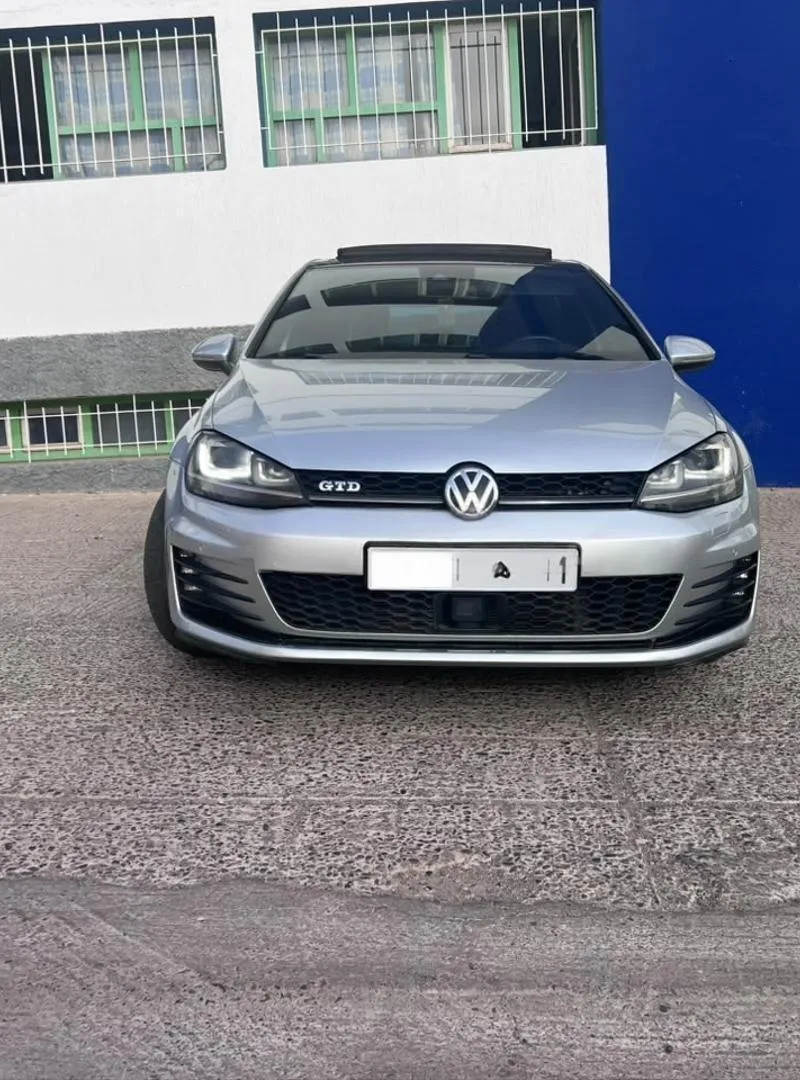 Volkswagen Golf 7 GTD Diesel Automatique à Agadir