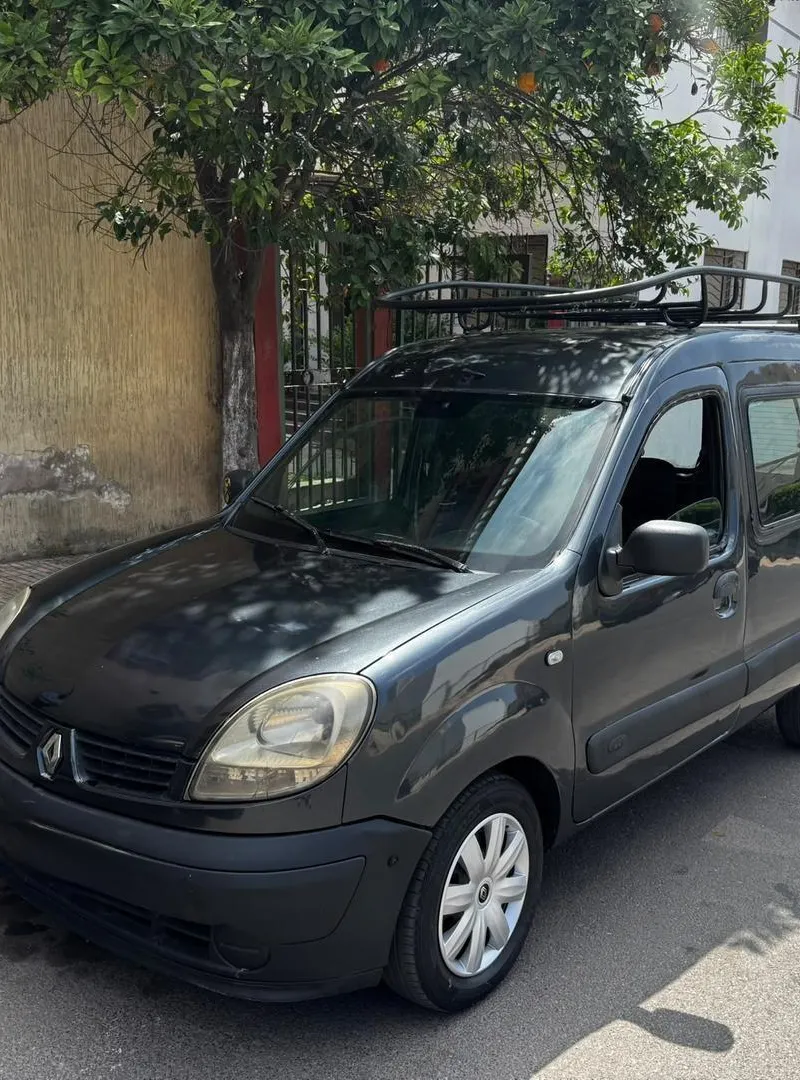 Renault Kangoo modèle 2008 6cv diesel