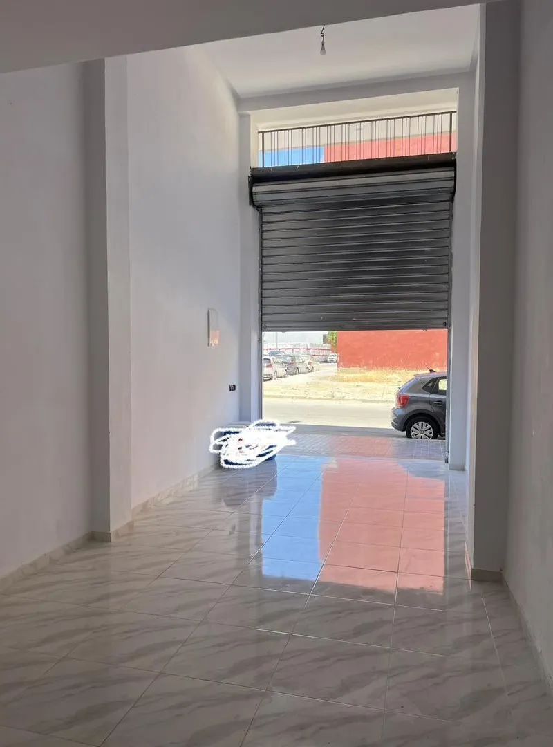 Magasin à Sidi Maarouf lotissement Woroud