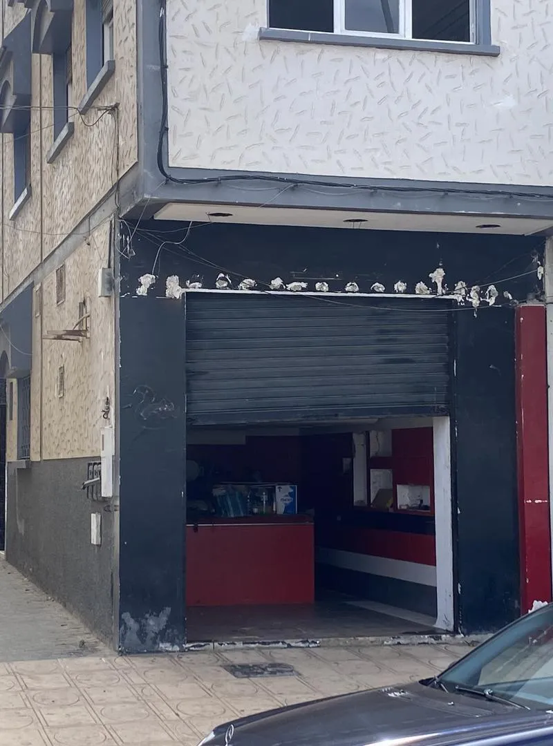 Location local commercial sur la voie publique