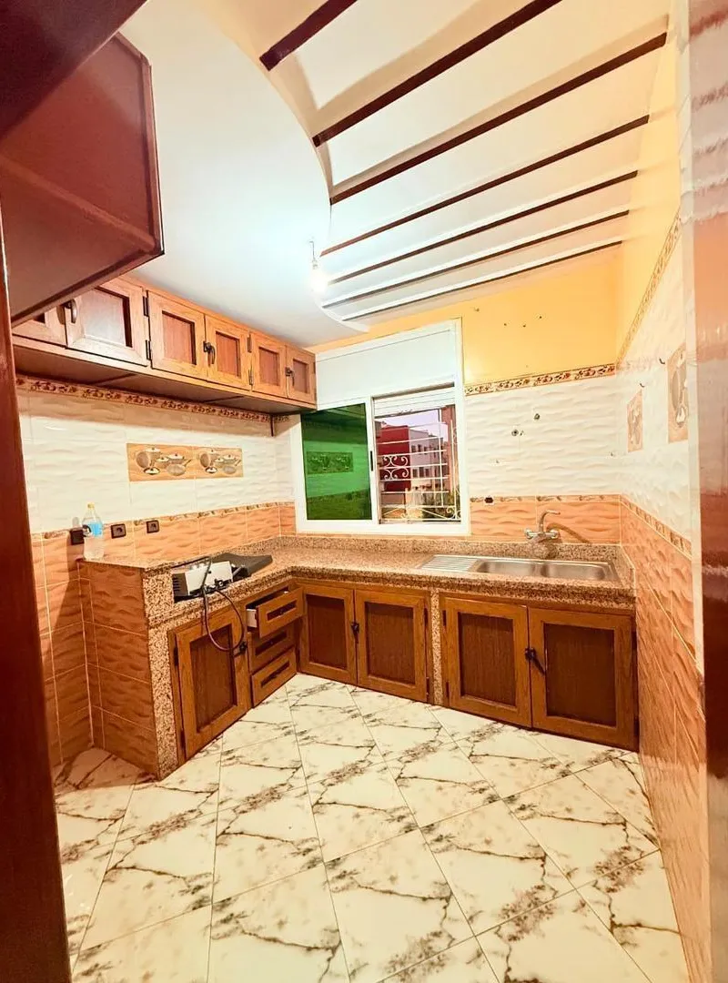 Nouvel appartement à louer à Hay Charaf, 1er étage, bienvenue