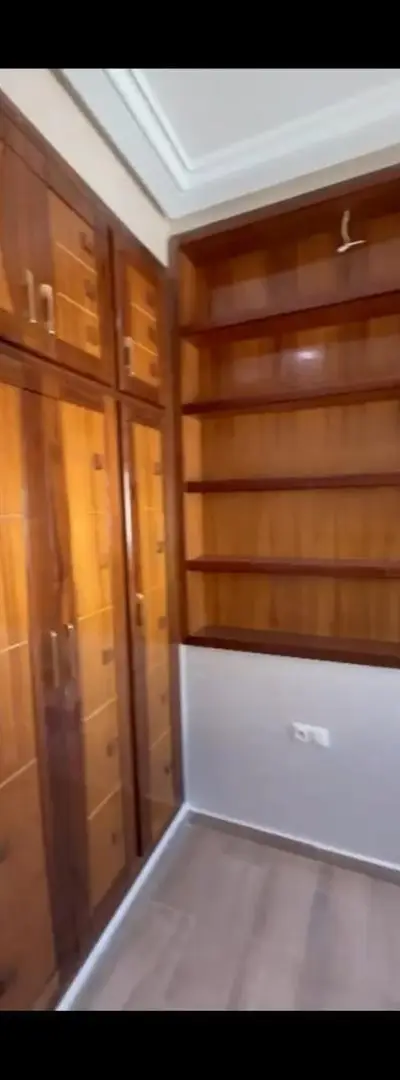 Appartement à louer 125 m² à Meknès