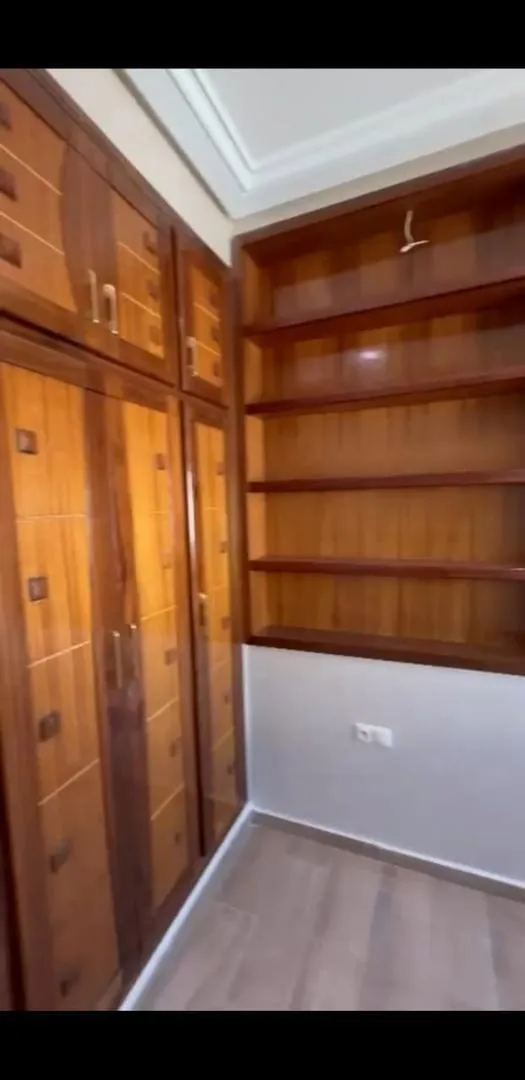Appartement à louer 125 m² à Meknès