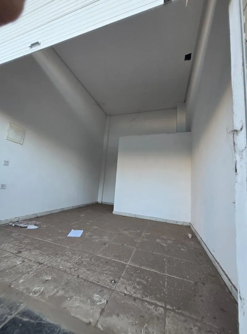 Local commercial 18 m² – Sala Al Jadida