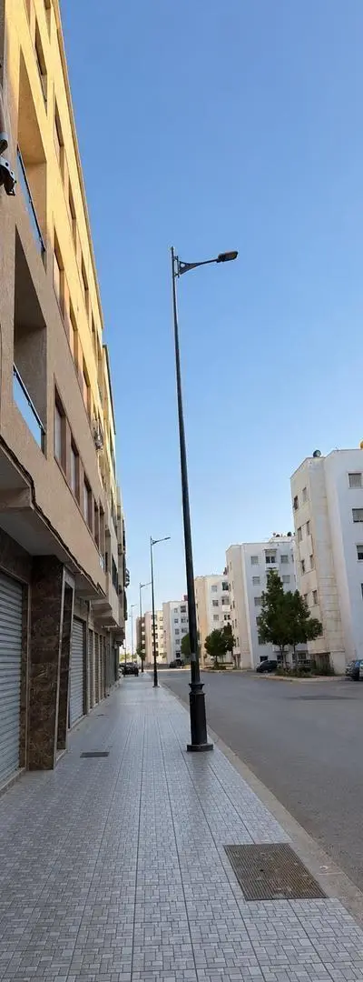 Nouveau magasin Jawhara Deroua 54 m2