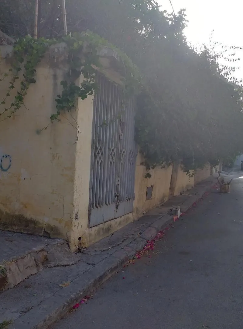 Ancienne villa 260 m2 à Val Fleuri