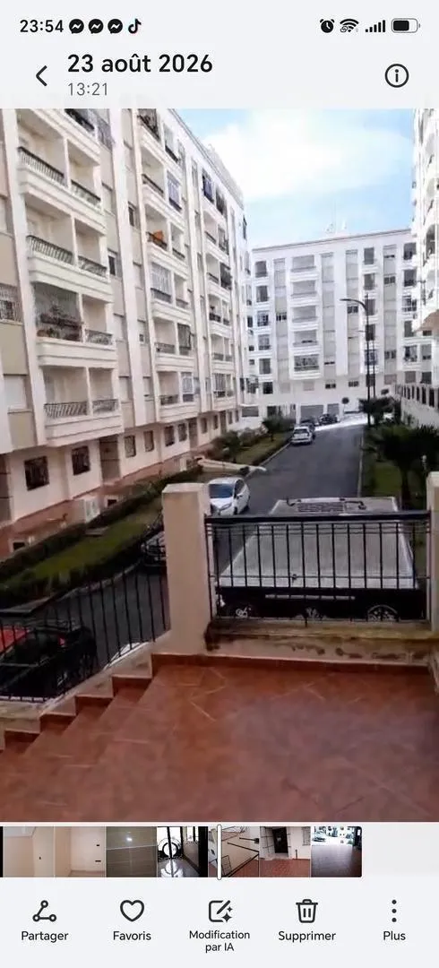 Appartement à vendre au premier étage dans la résidence Ryad Salam