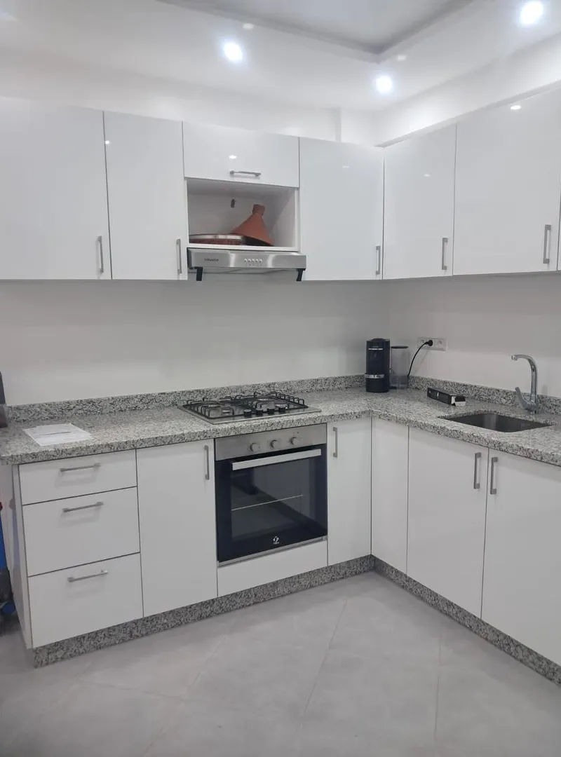 Appartement meublé, tout est neuf, disponible actuellement