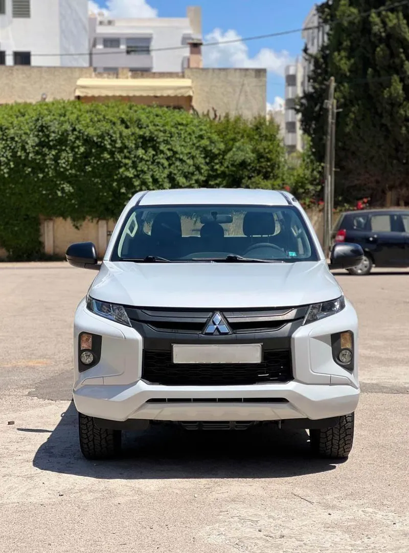 Mitsubishi L200 (50.000km) 2022
