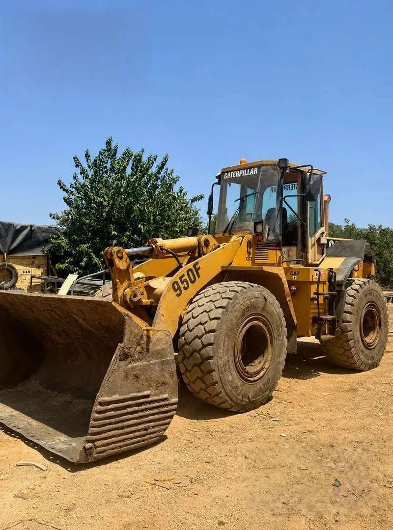 Chargeur Caterpillar 958F2