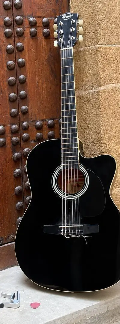 Guitare classique bon état