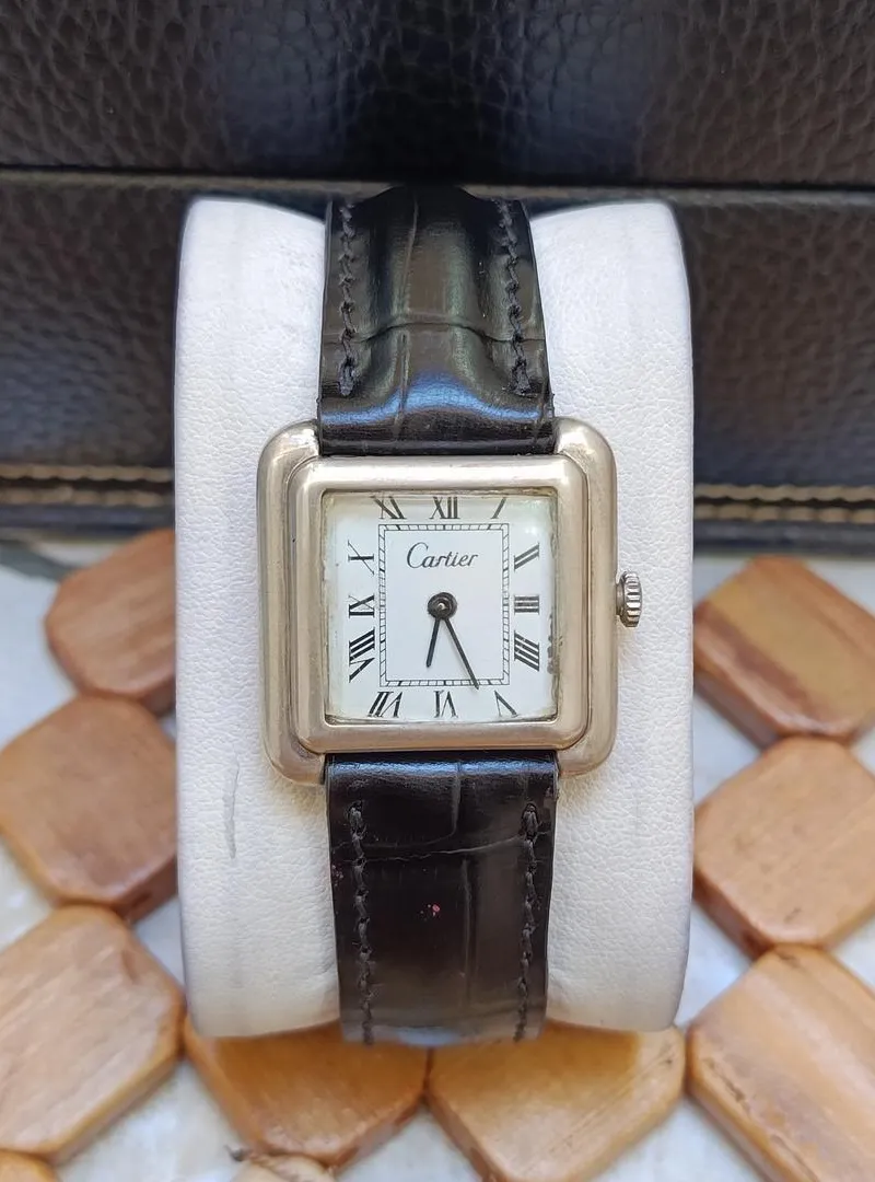 Montre Cartier Tank