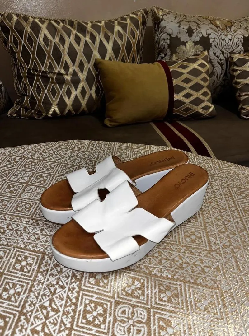 Sandale INUOVO 38 blanche
