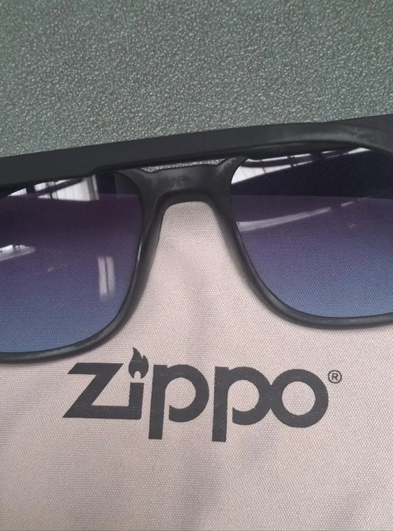 Lunettes Zipoo neuves